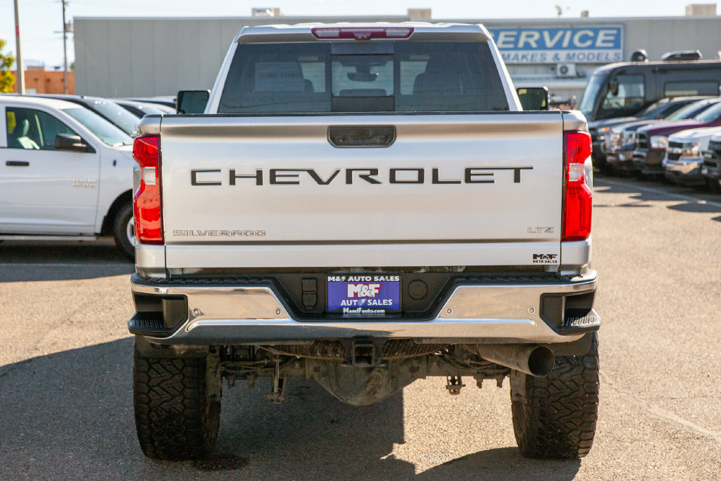 Used 2020 Chevrolet Silverado 2500 LTZ w/ LTZ Plus Package AWD/4WD image 5