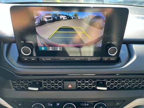 Certified 2023 Honda Accord EX image 25