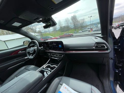 Certified 2026 Chevrolet Traverse Z71 w/ Driver Confidence Package image 12