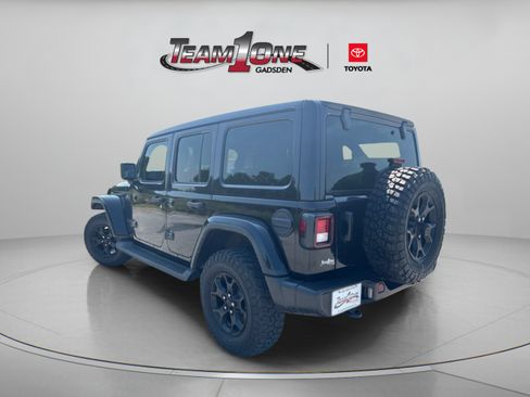 Used 2023 Jeep Wrangler Unlimited Sahara AWD/4WD image 5