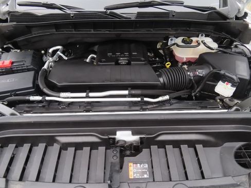 Used 2025 GMC Sierra 1500 Elevation AWD/4WD image 13