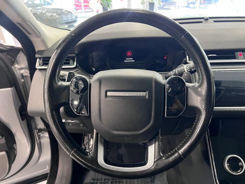 Used 2018 Land Rover Range Rover Velar S AWD/4WD image 53