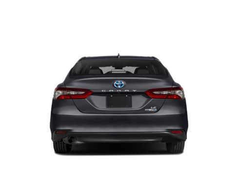 Used 2022 Toyota Camry LE FWD image 5