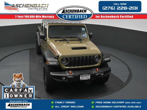 Used 2026 Jeep Gladiator Mojave AWD/4WD image 11