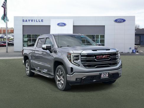 Used 2024 GMC Sierra 1500 SLT w/ SLT Premium Package AWD/4WD image 2