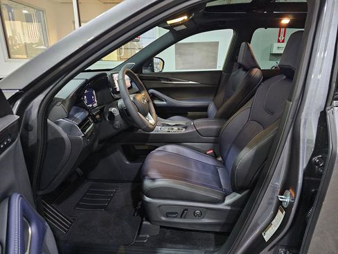 New 2026 INFINITI QX60 Sport image 22