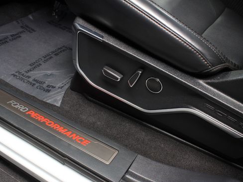 Used 2023 Ford F150 Raptor w/ Raptor Carbon Fiber Package image 40