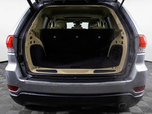 Used 2019 Jeep Grand Cherokee Limited image 35