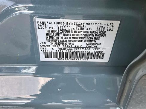 Certified 2024 Nissan Sentra SV image 33