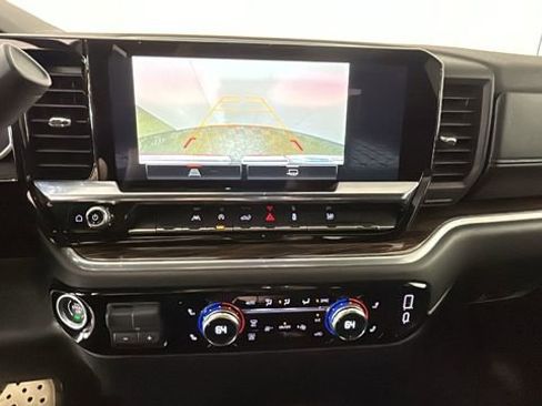 New 2026 GMC Sierra 1500 SLE AWD/4WD image 24