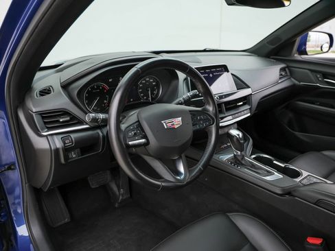 Used 2023 Cadillac CT4 Luxury RWD image 14