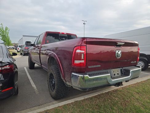 Used 2022 RAM 3500 Laramie AWD/4WD image 2