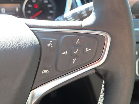 Used 2024 Chevrolet Equinox LT image 31