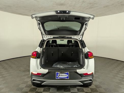 New 2026 Buick Encore GX Preferred w/ Comfort Package image 9