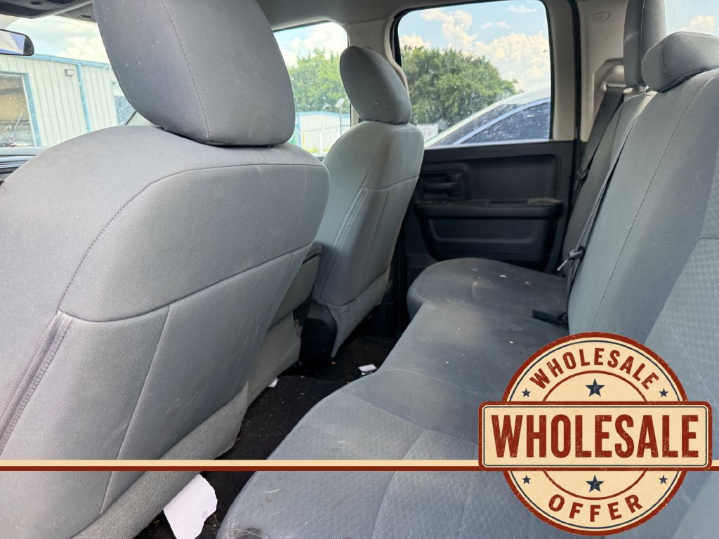 Used 2017 RAM 1500 Express w/ Express Value Package AWD/4WD image 11