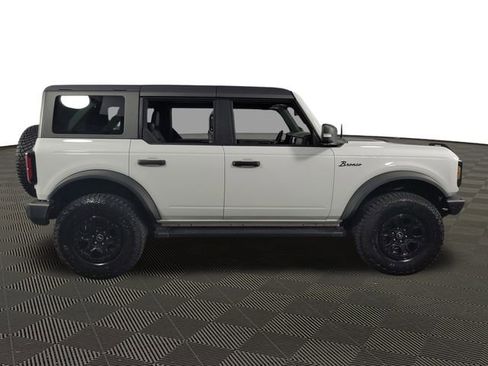 Used 2024 Ford Bronco Wildtrak image 11