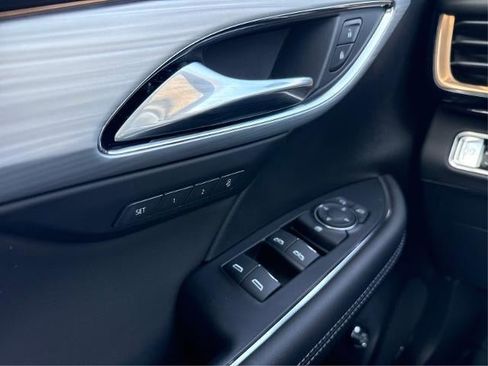 New 2026 Buick Envision Avenir image 16
