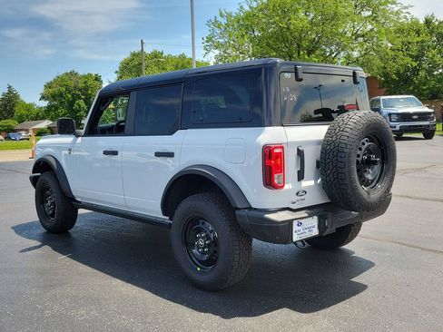 New 2026 Ford Bronco Big Bend w/ Black Diamond Package AWD/4WD image 6