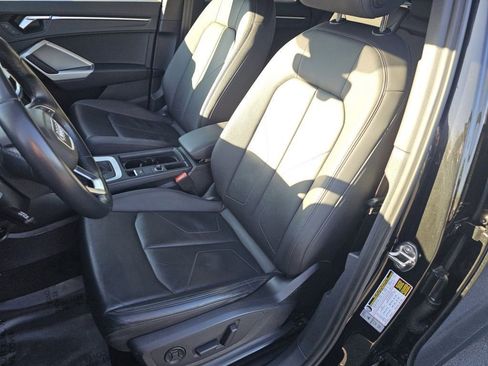 Used 2022 Audi Q3 2.0T Premium w/ Convenience Package image 14