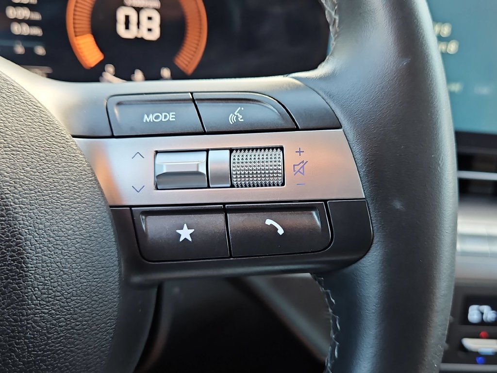 Used 2026 Hyundai Kona SEL Sport FWD image 19