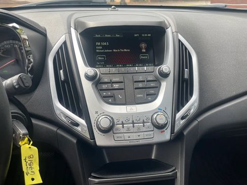 Used 2017 GMC Terrain SLE FWD image 18