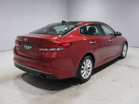 Used 2018 Kia Optima S w/ Panoramic Sunroof Package FWD image 2