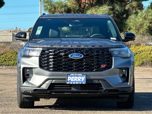 New 2026 Ford Explorer ST w/ Sun And Sound Package image 2
