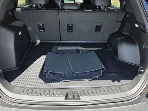 New 2026 Chevrolet Equinox ACTIV w/ LPO, Floor Liner Package FWD image 9