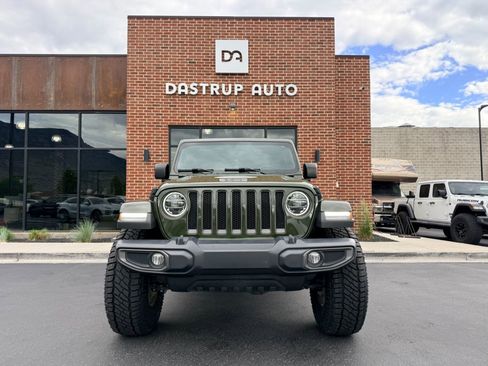 Used 2021 Jeep Wrangler Unlimited Sport AWD/4WD image 2