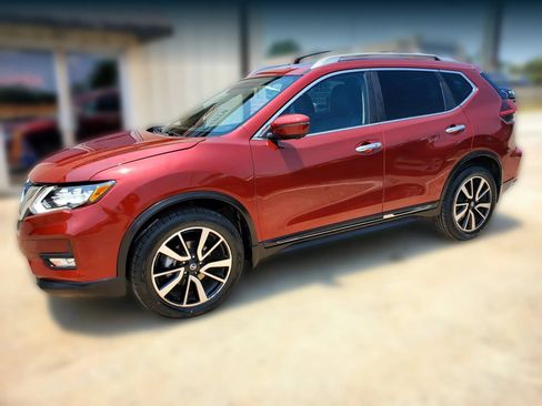 Used 2019 Nissan Rogue SL w/ Premium Package AWD/4WD image 9