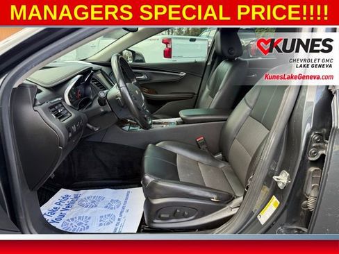 Used 2015 Chevrolet Impala LT w/ Convenience Package FWD image 14