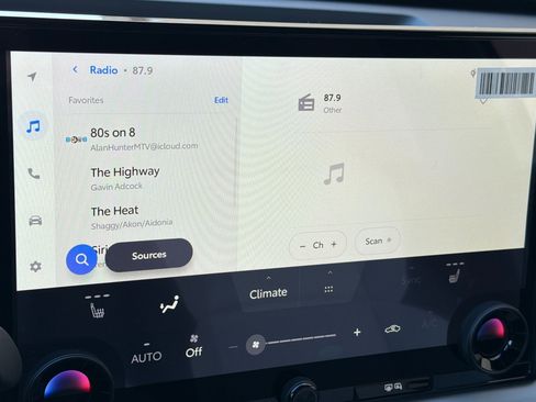 New 2026 Subaru Solterra Premium image 18