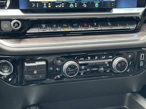 New 2026 Chevrolet Silverado 2500 LTZ w/ LTZ Plus Package AWD/4WD image 27