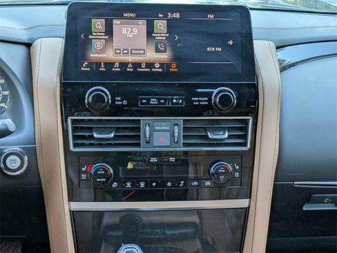 Used 2024 INFINITI QX80 Sensory image 19