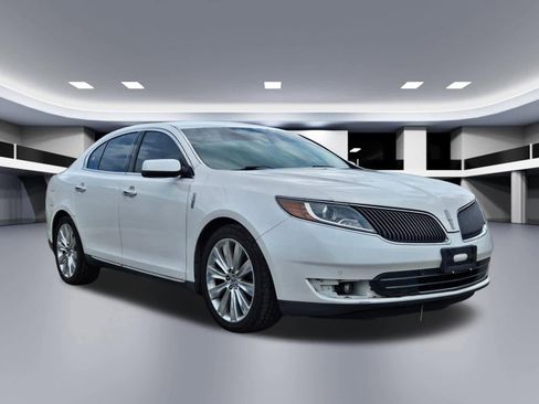 Used 2015 Lincoln MKS AWD image 7