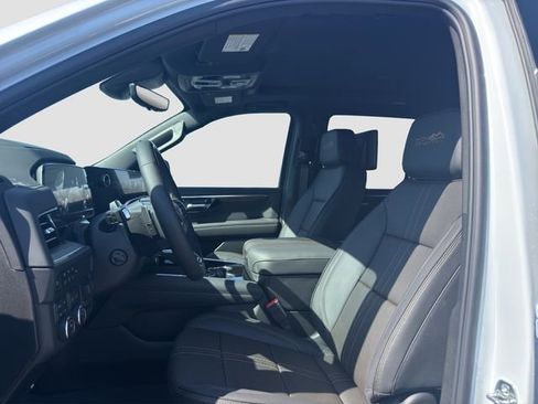 New 2026 Chevrolet Tahoe High Country AWD/4WD image 9