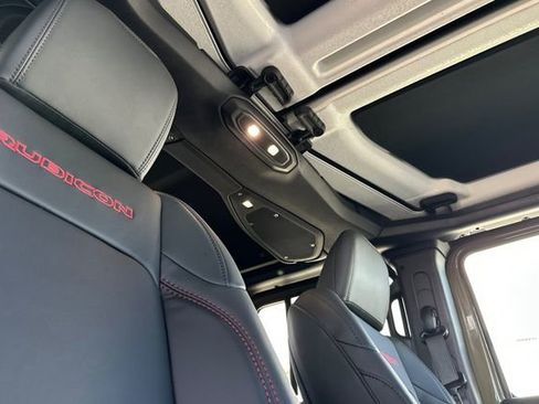 New 2026 Jeep Gladiator Rubicon AWD/4WD image 15