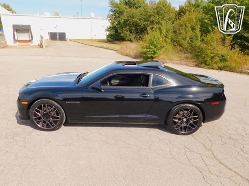 Used 2011 Chevrolet Camaro SS w/ RS Package image 10