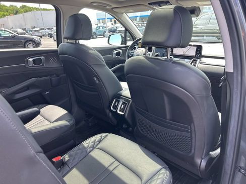 Used 2021 Kia Sorento SX FWD image 47