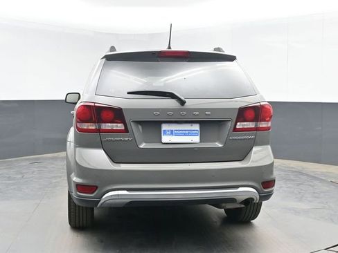 Used 2020 Dodge Journey Crossroad FWD image 9