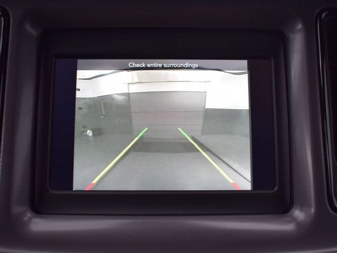 Used 2023 Dodge Challenger SXT RWD image 17