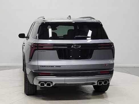 Used 2025 Chevrolet Traverse Z71 AWD/4WD image 6