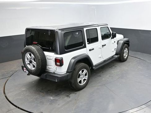 Used 2018 Jeep Wrangler Unlimited Sport S AWD/4WD image 42