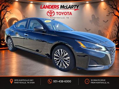 Used 2024 Nissan Altima 2.5 SV