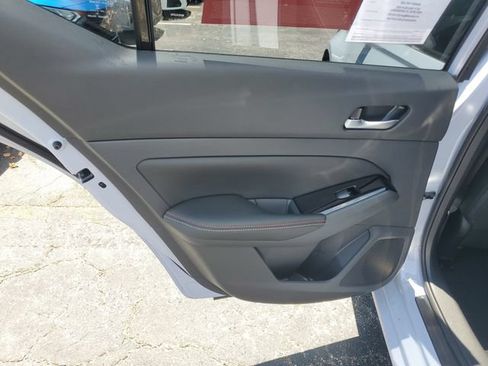 Certified 2025 Nissan Altima 2.5 SR w/ SR Premium Package FWD image 9