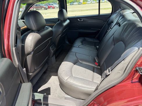 Used 2001 Lincoln Continental FWD image 11