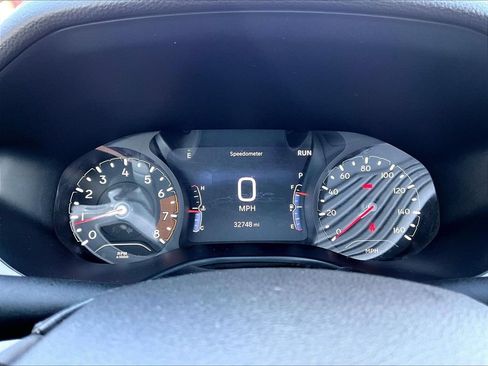 Used 2025 Jeep Compass Limited AWD/4WD image 17