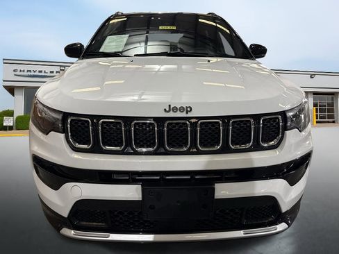 Used 2023 Jeep Compass Limited w/ Elite Group image 8