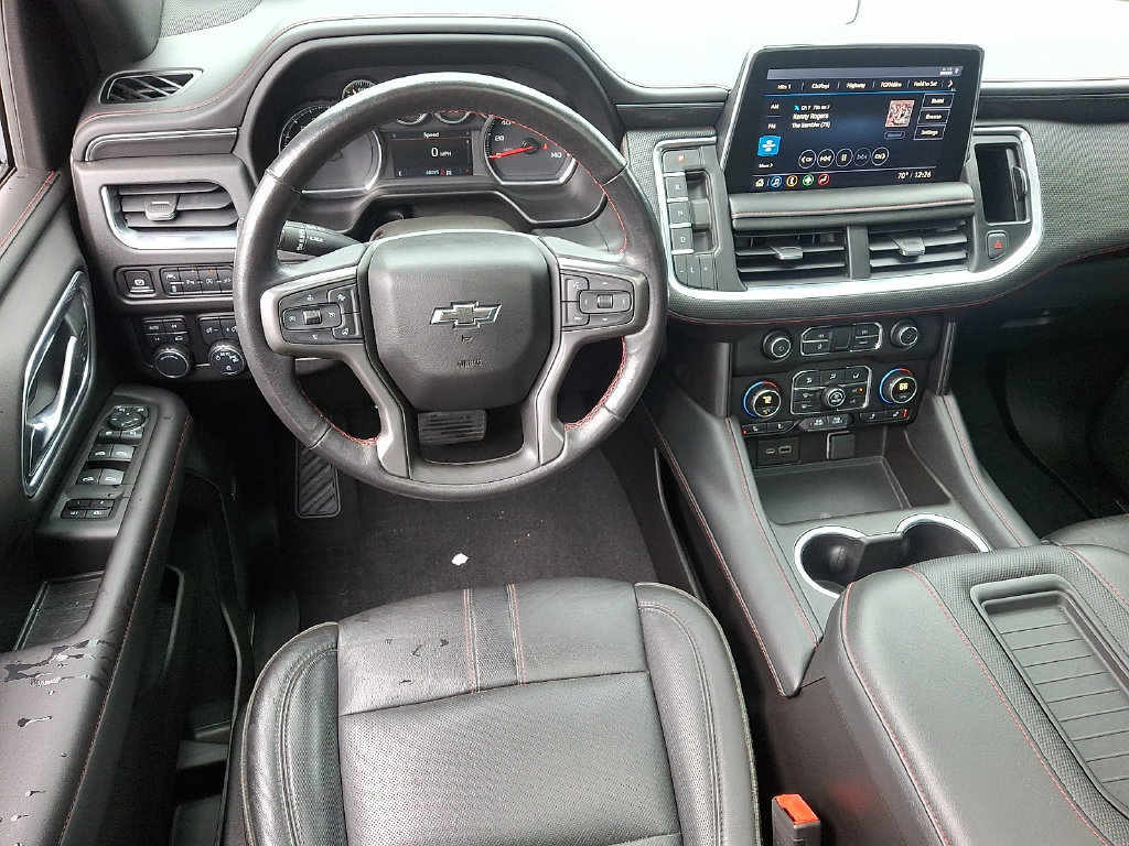 Used 2021 Chevrolet Tahoe RST w/ Luxury Package AWD/4WD image 2