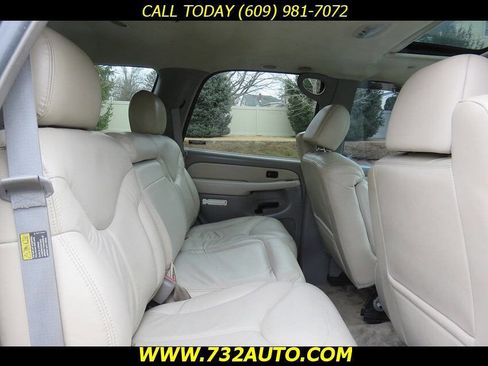 Used 2002 GMC Yukon SLT image 24